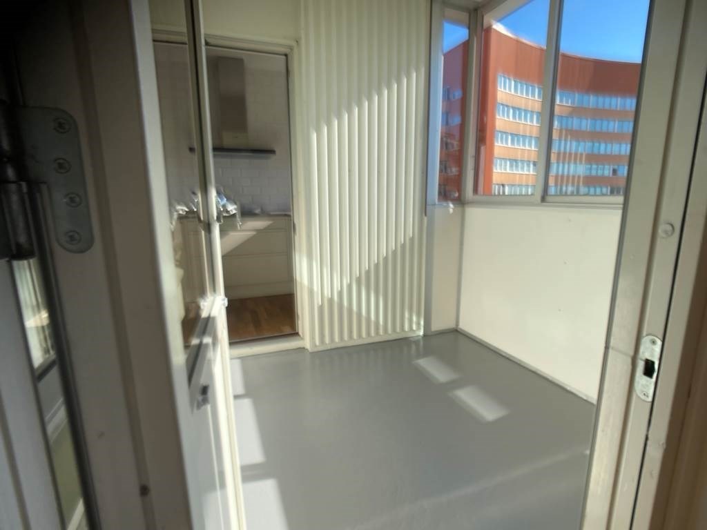 Lågupplöst Lågupplöst Balkong från sovrum 2