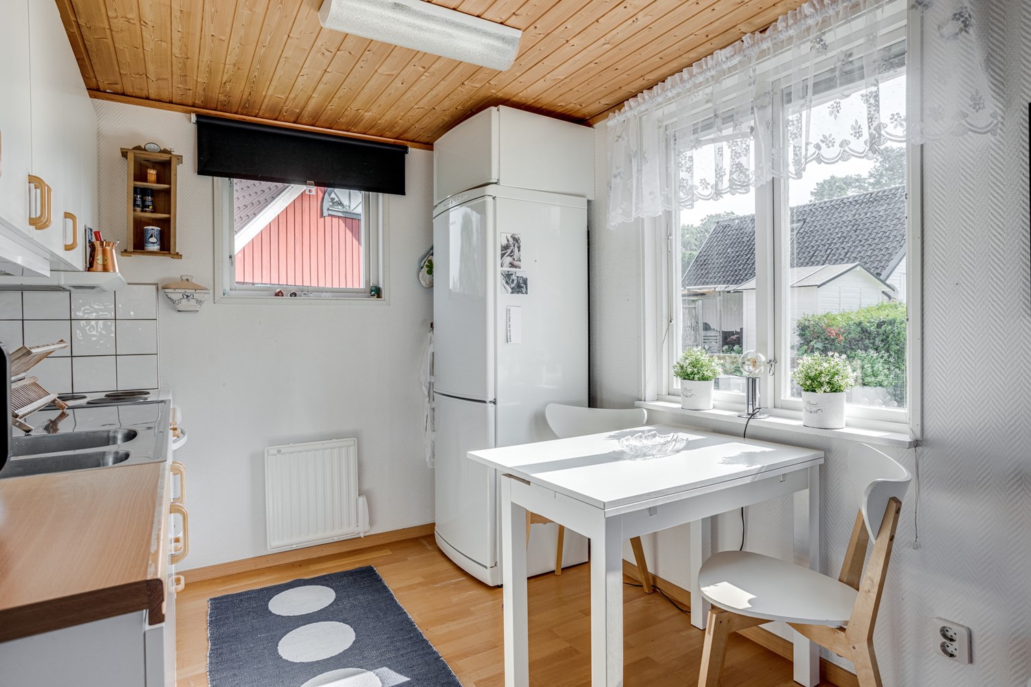 Matplats vid fönster