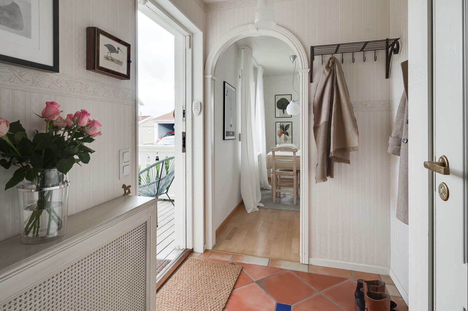 Välkomna in i huset