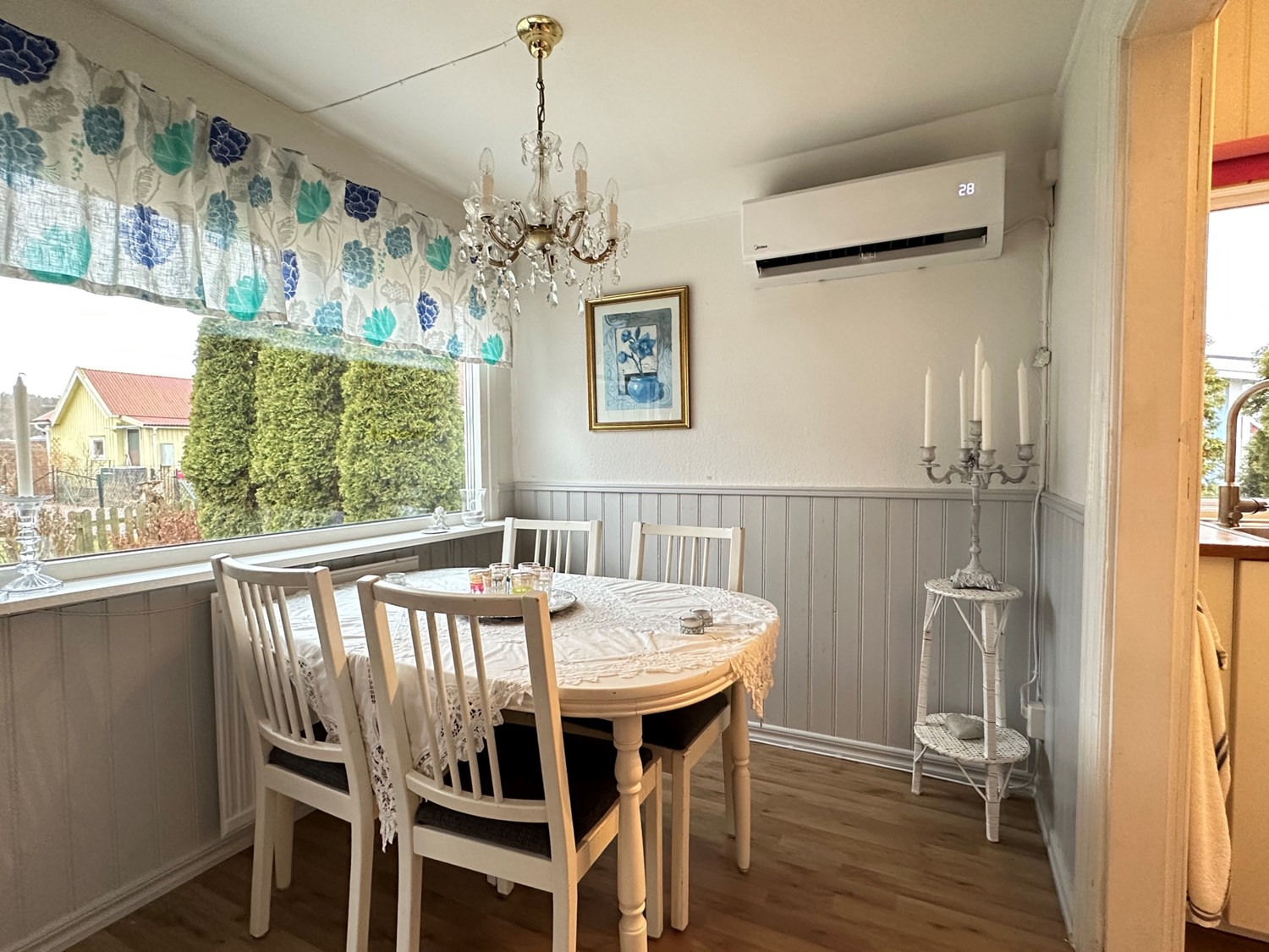 Matplats med härligt ljusinsläpp