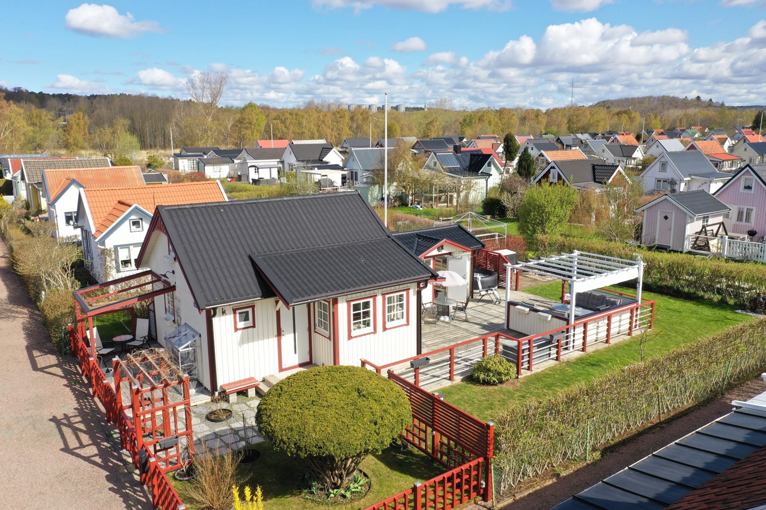 Välkomna till Skogsviolgången 203