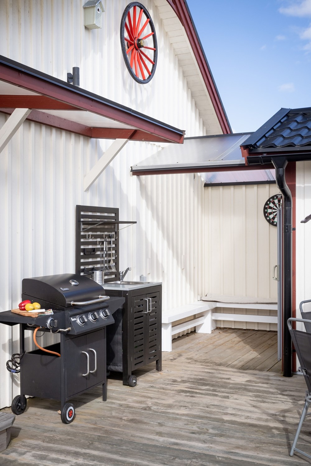 Lågupplöst Grillplats med allt man bwhöver