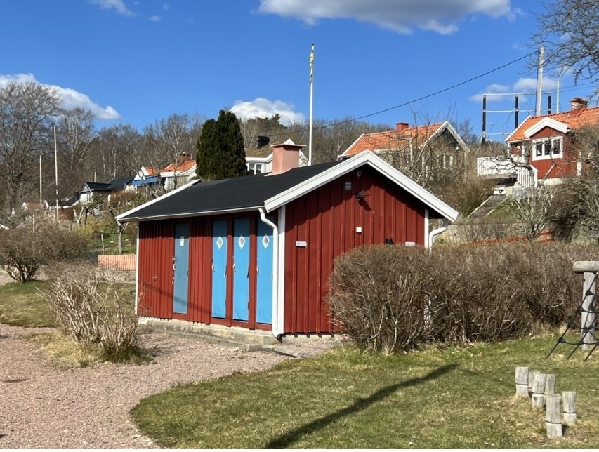 Gemensamma toaletter öppna året om