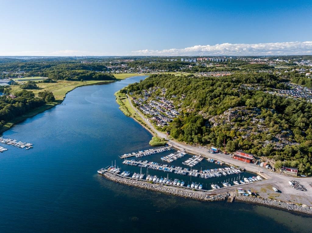 Båthamn med möjlighet att hyra plats