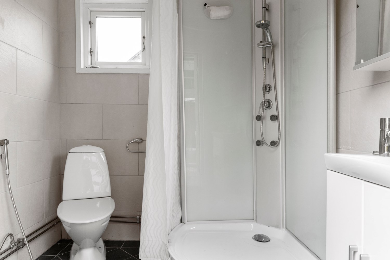 WC & dusch i friggeboden
