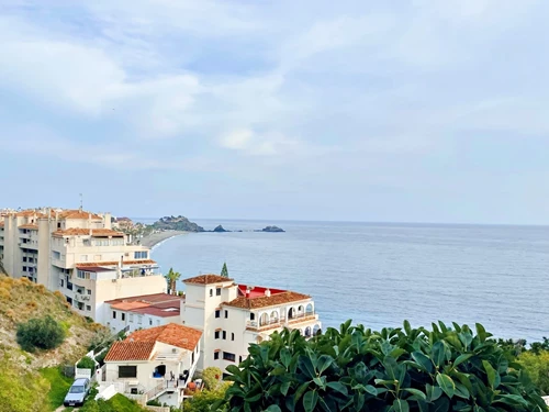 Havsnära lägenhet på markplan i Cotobro – Almuñècar