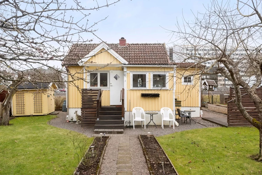 Bild Hallongången 135
