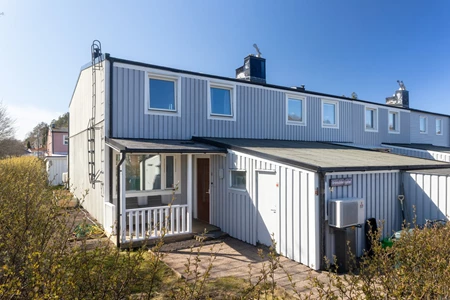 Bronsåldersgatan 14