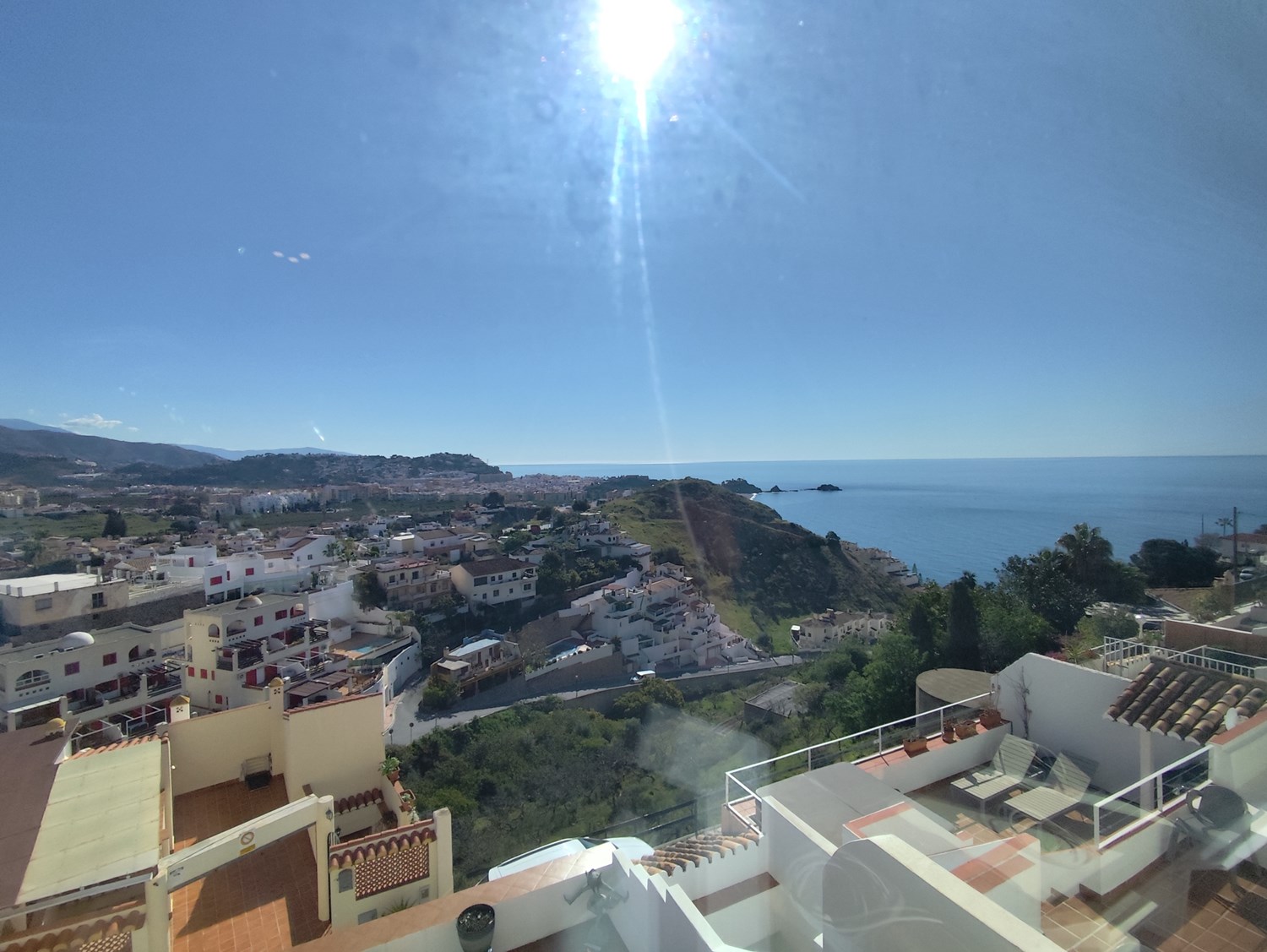 Bild Stilren villa med terrasser, pool & garage – San Cristobal