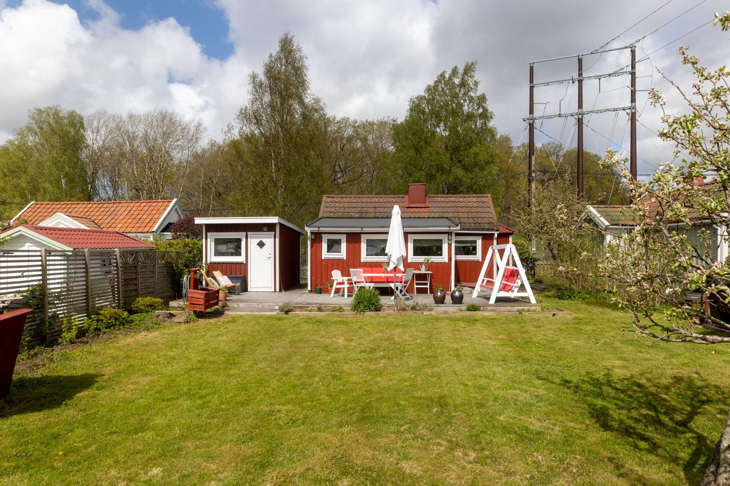 Annan vy över trädgården