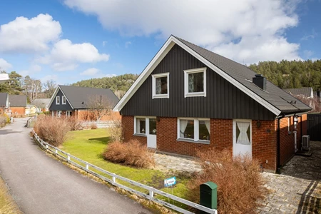 Kaprifolgången 19
