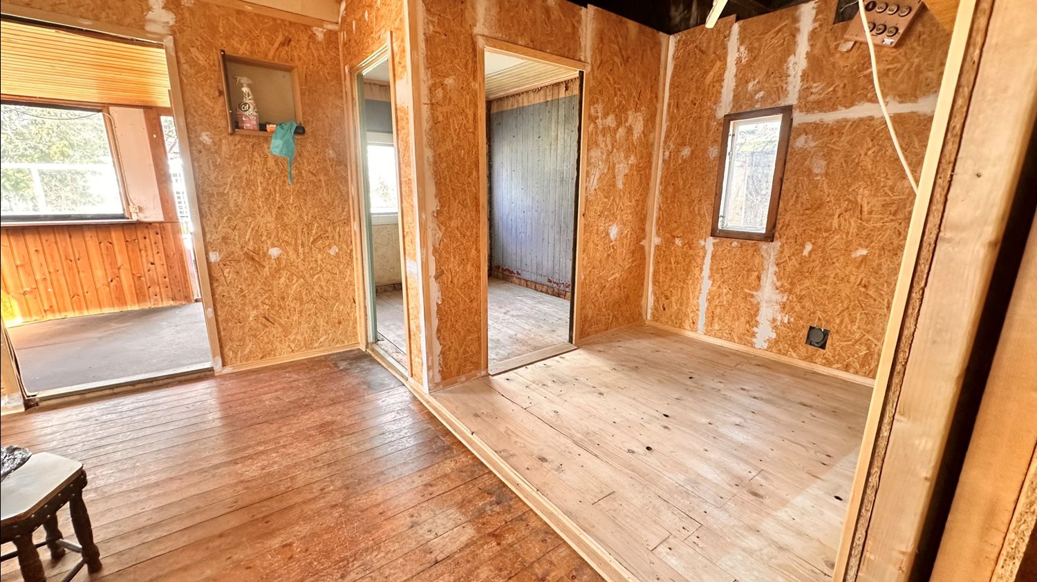 Annan vy mot kök och sovrum