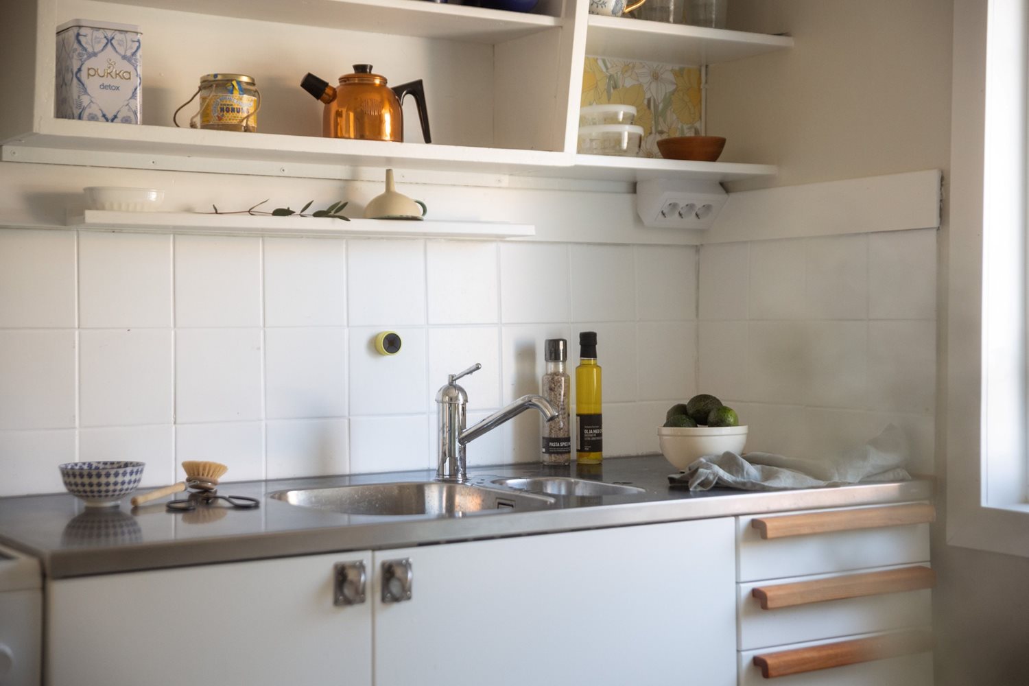 Vackert kök med retrodetaljer