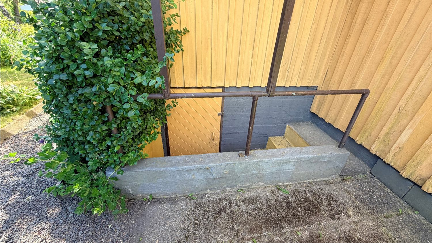 Trappa till källaren