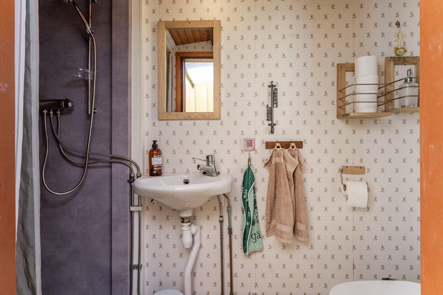 WC med dusch i friggeboden