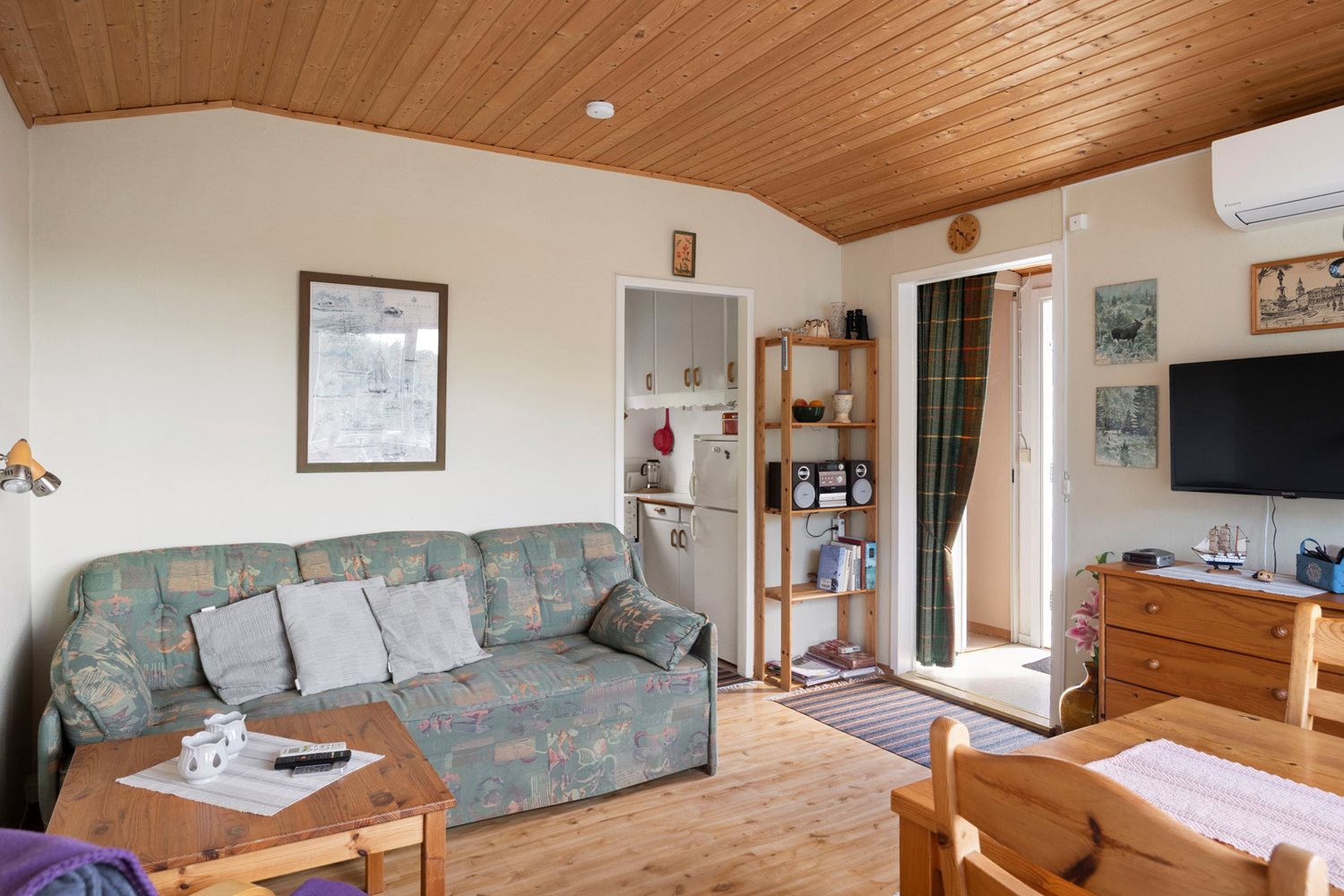 Bäddsoffa ingår